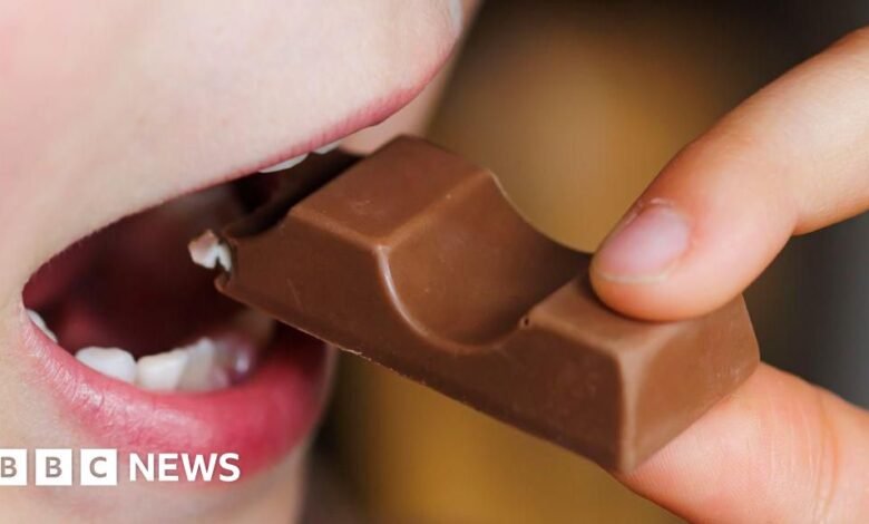 Altos precios de chocolate y mantequilla, aumentos de las tasas