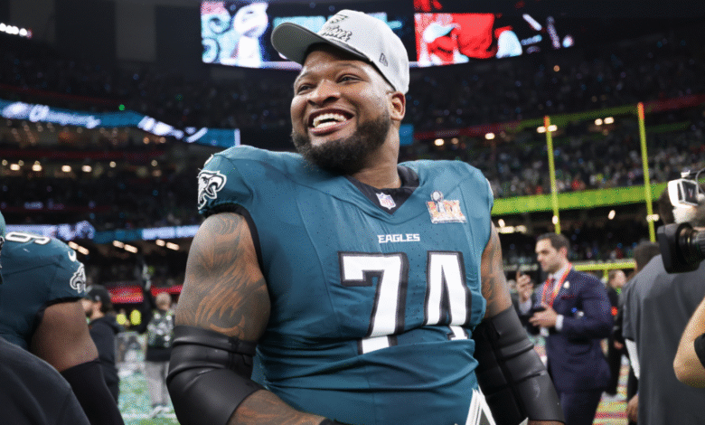 El águila conduce el tercer día del día, enviando a Darian Kinnard a los Packers después de responder a Fred Johnson desde Jaguars El águila conduce el tercer día del día, enviando a Darian Kinnard a los Packers después de responder a Fred Johnson desde Jaguars