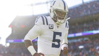 ¿Quién falla en Anthony Richardson Saga? El entrenador de Colts QB, el dedo del pie después del número 4, elige perder la posición de lucha.