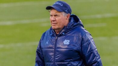 Bill Belichick sobre la diferencia entre la capacitación en la universidad en comparación con la NFL: ‘No es propietario, ningún hijo del propietario’