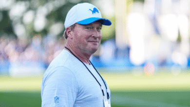 Jon Gruden vs.LFLAT NFL