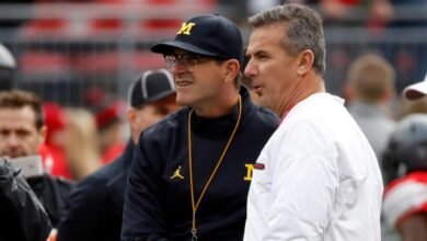 Urban Meyer cuestionó si la NFL debería suspender a Jim Harbaugh del cargador sobre el escándalo de robar señales de Michigan