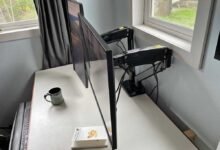 Necesita un montaje de monitor para el escritorio de su dormitorio universitario. He aquí por qué