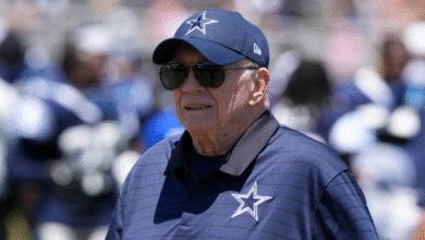 Jerry Jones de Cowboys no habló con Micah Parsons desde la solicitud del comercio, no confía en que jugará la Semana 1