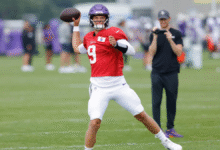 JJ McCarthy de Vikings jugó en la temporada: Minnesota QB se estableció un año después de la lesión en la rodilla.