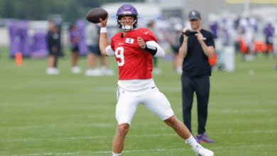 JJ McCarthy de Vikings jugó en la temporada: Minnesota QB se estableció un año después de la lesión en la rodilla.