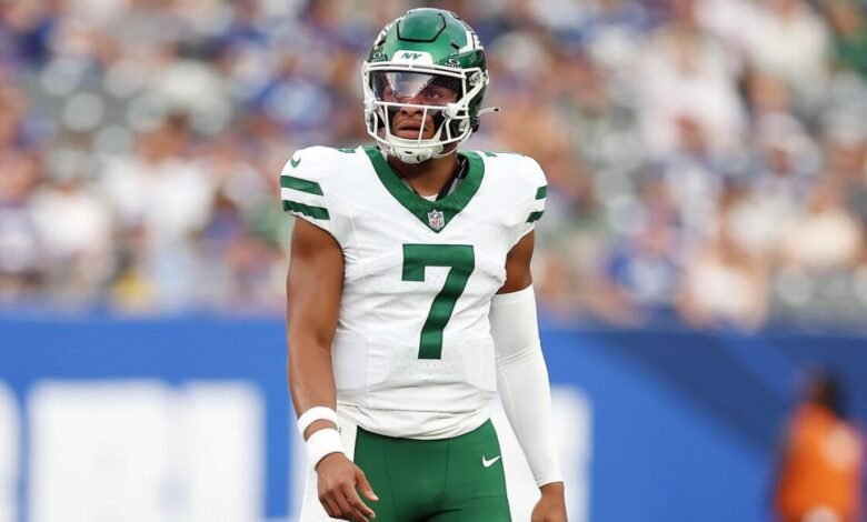 Los Jets Aaron Glenn ‘entrenador confían’ en los campos del QB Justin a pesar de las críticas sobre superar el ataque.