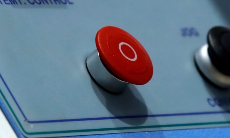 El desarrollador tiene tiempo de prisión para sabotear la red del ex empleador con un ‘interruptor de muerte’ El desarrollador tiene tiempo de prisión para sabotear la red del ex empleador con un ‘interruptor de muerte’
