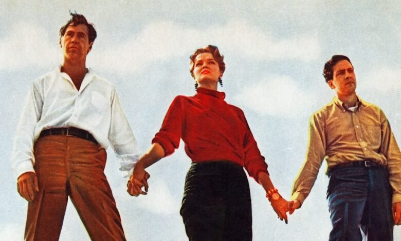 Hace 65 años, la leyenda de Hollywood comenzó en el mundo posterior a las personas. Hace 65 años, la leyenda de Hollywood comenzó en el mundo posterior a las personas.