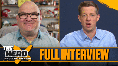 Chris ‘The Bear’ Fallica en las apuestas favoritas, las probabilidades de los Premios de la NFL, el éxito de los cerveceros | Entrevista completa | El rebaño