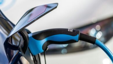 Si la productividad se trata de hacer más con menos, la electrificación de nuestros automóviles y hogares es obvio