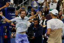 US Open: Daniil Medvedev-Benjamin Bonzi Match interrumpido por el fotógrafo, lo que lleva al caótico thriller de 5 set