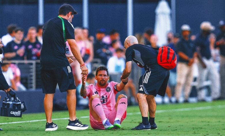 Lionel messee de la Liga de la Copa entre Miami con una lesión de pierna despejada. Lionel messee de la Liga de la Copa entre Miami con una lesión de pierna despejada.