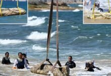Antiguos tesoros y estatuas levantadas del mar como se descubrió la ciudad egipcia hundida después de 2.000 años