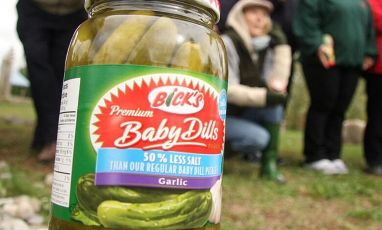 El impuesto de respuesta causa a Bick en las verduras en escabeche, incluso con las raíces de Canadá. El impuesto de respuesta causa a Bick en las verduras en escabeche, incluso con las raíces de Canadá.
