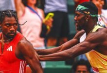 Mahe Lyles fue empujado por Kenny Bednarek después de la final de 200 metros de USATF