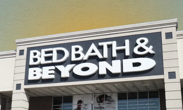 Bed Bath & Beyond Rises de entre los muertos, y sí, tomarán sus cupones