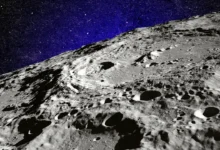 Donde en la luna, la NASA lanza un reactor nuclear no es fácil.