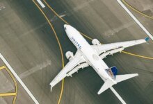 Las aerolíneas han estado recopilando todo, desde asientos asignados hasta bolsas de mano. Los clientes finalmente están retrocediendo