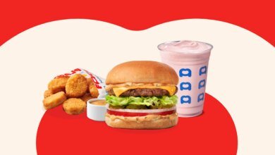 Molly Baz ayudó a convertir este ex McDonald’s en Portland en un paraíso vegano de comida rápida