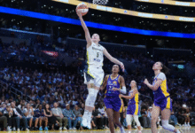 Paige Bueckers es el novato del año, pero la actuación de todos los tiempos fue dañada por Kelsey Plum en Buzzer