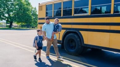 Planean regresar a la escuela para los padres