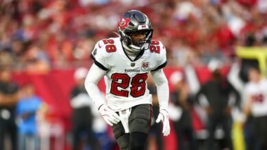 Shilo Sanders considera cambiar su carrera después de liberar a Buccaneers, multado por lanzar un golpe al presidente.