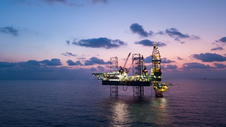 CNOOC comenzó a producirse en el campo de gas Dongfang 1-1. CNOOC comenzó a producirse en el campo de gas Dongfang 1-1.