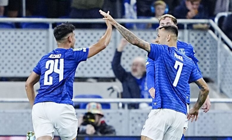 Everton 2 – 0 Mansfield