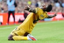 Aston Villa 0 – 3 C Palacio