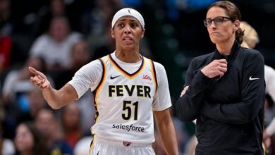 Sydney Colson de Fever instó a los árbitros a apoyar a Kelsey Mitchell: “La forma en que es atacada es una locura”