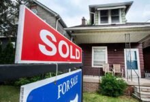 Las ventas de viviendas de Toronto se calentaron en julio, pero el mercado plano aún se predijo para el resto del año