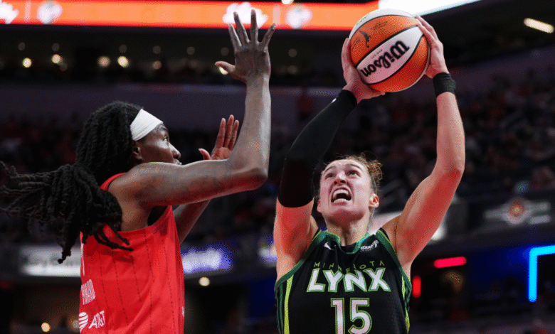 Jessica Shepard de Lynx, señala tres veces más rápido en la historia de la WNBA. Jessica Shepard de Lynx, señala tres veces más rápido en la historia de la WNBA.