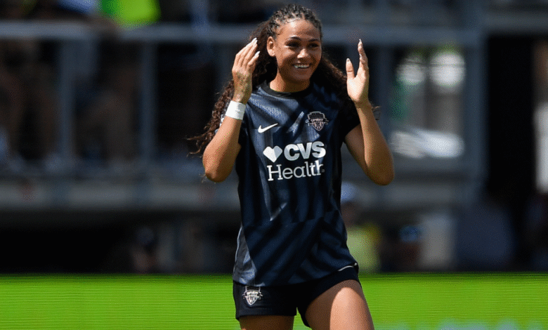 El equipo semanal de NWSL: Trinity Rodman anotó al ganador al final, mientras regresó a Washington Spirit con Bang. El equipo semanal de NWSL: Trinity Rodman anotó al ganador al final, mientras regresó a Washington Spirit con Bang.