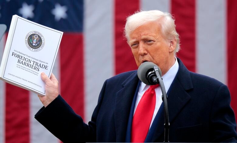 El Tribunal de los Estados Unidos determinó que la mayoría de las tasas impositivas de Trump eran ilegales: NPR. El Tribunal de los Estados Unidos determinó que la mayoría de las tasas impositivas de Trump eran ilegales: NPR.