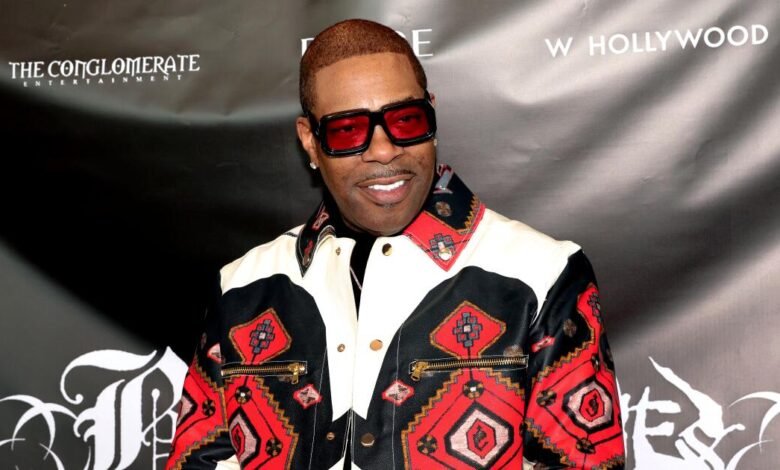 Busta Rhymes negó las acusaciones en el ex caso asistente