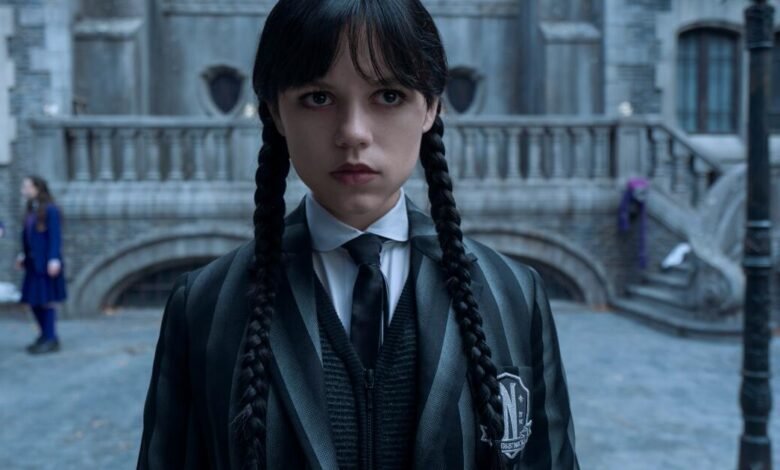 Revisión de la temporada 2 del miércoles 2: el programa de Netflix Magic no puede recuperar Revisión de la temporada 2 del miércoles 2: el programa de Netflix Magic no puede recuperar
