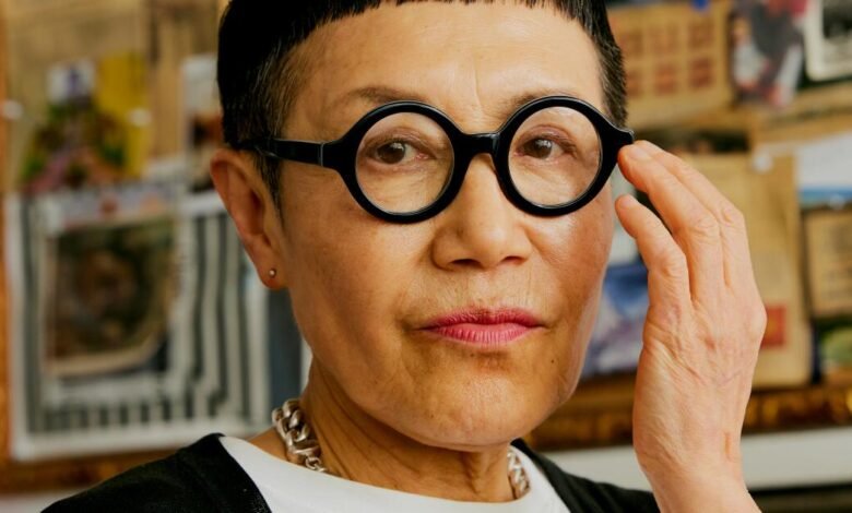 La artista de La Takako Yamaguchi ha recibido su primer evento institucional para tratar con