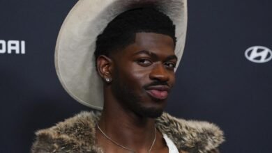 Lil nas x hospitalizado por una sobredosis potencial, arrestado