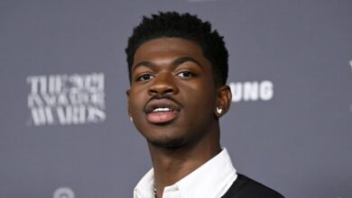 Lil Nas X es cargos feroces, rompe el silencio al ingreso en el hospital