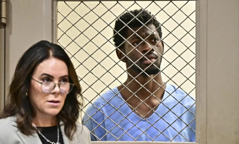 Lil Nas X enfrenta cuatro cargos penales asociados con arresto desnudo