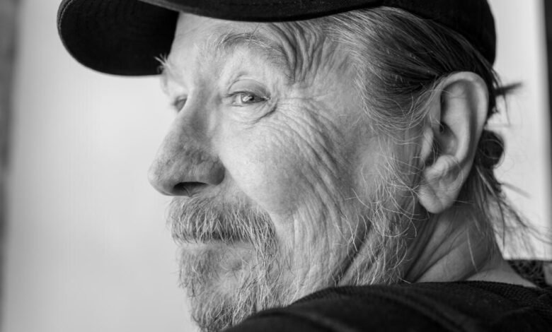 Gary Oldman al final de ‘Slow Horse’, famosa reina de fanáticos Camilla, más Gary Oldman al final de ‘Slow Horse’, famosa reina de fanáticos Camilla, más