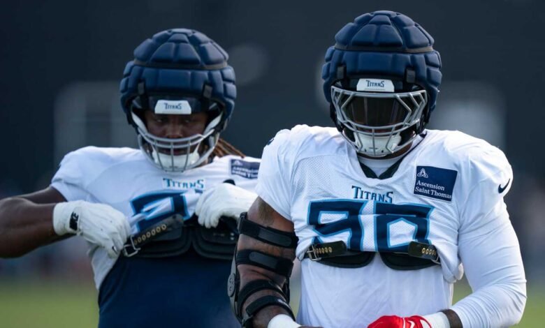 Jeffery Simmons Feathers por su atención por su guerra con Cam Ward