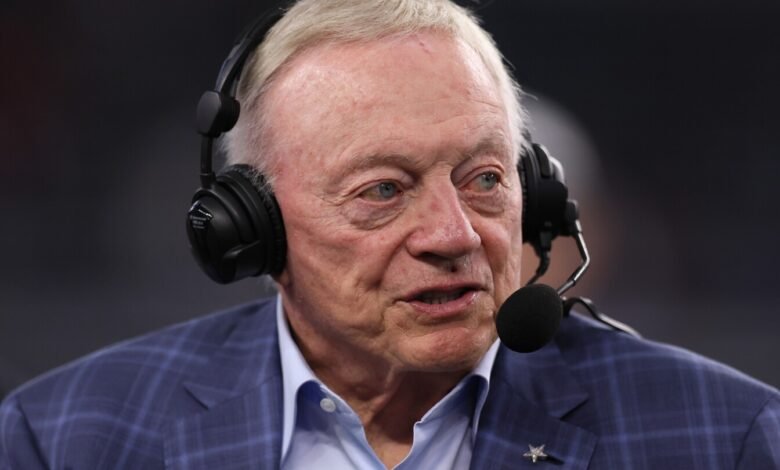 Jerry Jones: El representante de Micah Parsons nos dijo que “pegaramos en nuestro trasero” Jerry Jones: El representante de Micah Parsons nos dijo que “pegaramos en nuestro trasero”