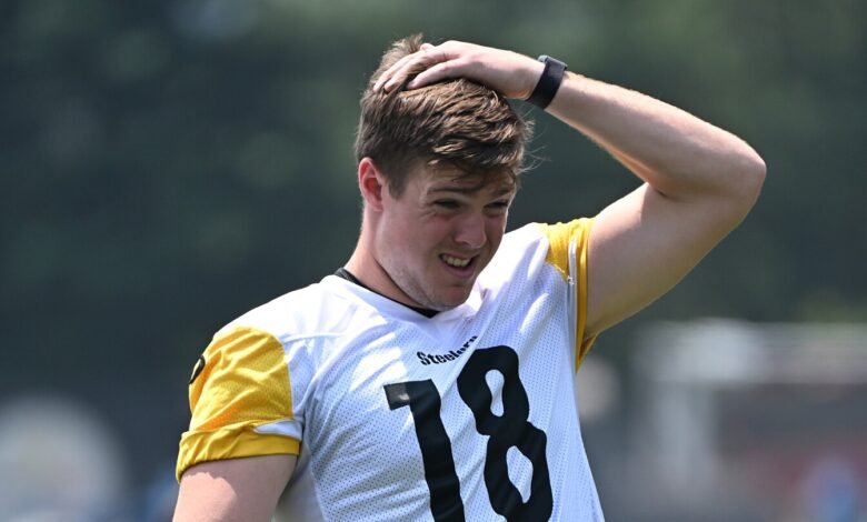 Steelers QB dejará al menos tres semanas con un hueso roto en la mano Steelers QB dejará al menos tres semanas con un hueso roto en la mano