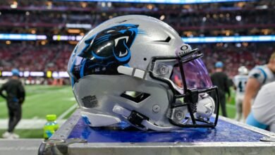 Panthers puso a Tyler Mabry en IR