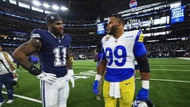 Aaron Donald, Micah Parsons Mensaje intercambiando sobre jugar con Rams