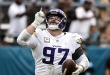 Jets anunció el oficio de Harrison Phillips para cortar a dos jugadores.