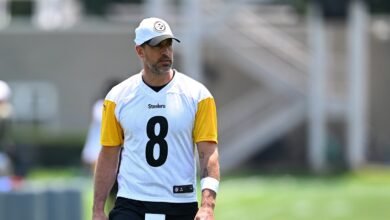 Aaron Rodgers, TJ Watt entre aquellos que no juegan el primer juego presidencial