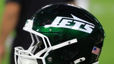 Lectura de aviones abandonó a seis jugadores – NBC Sports